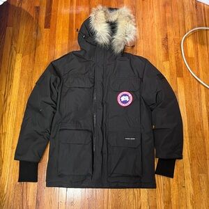 Men’s Canada Goose Expedition Parka -L - Boxing Day Sale! 🗣️
